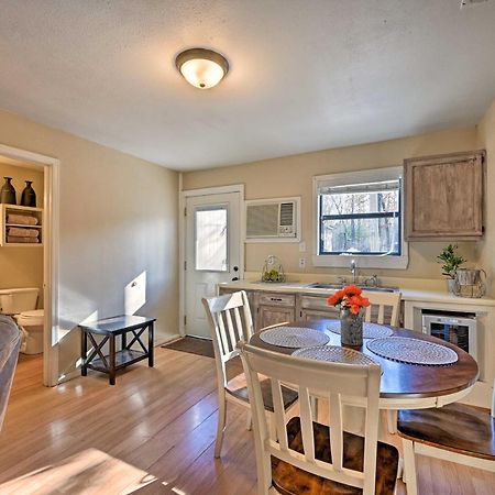 Vila Pet-Friendly Shady Oaks Broken Bow Gem With Patio! Exteriér fotografie