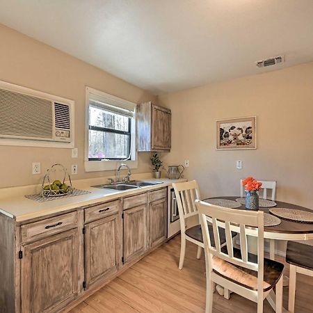 Vila Pet-Friendly Shady Oaks Broken Bow Gem With Patio! Exteriér fotografie