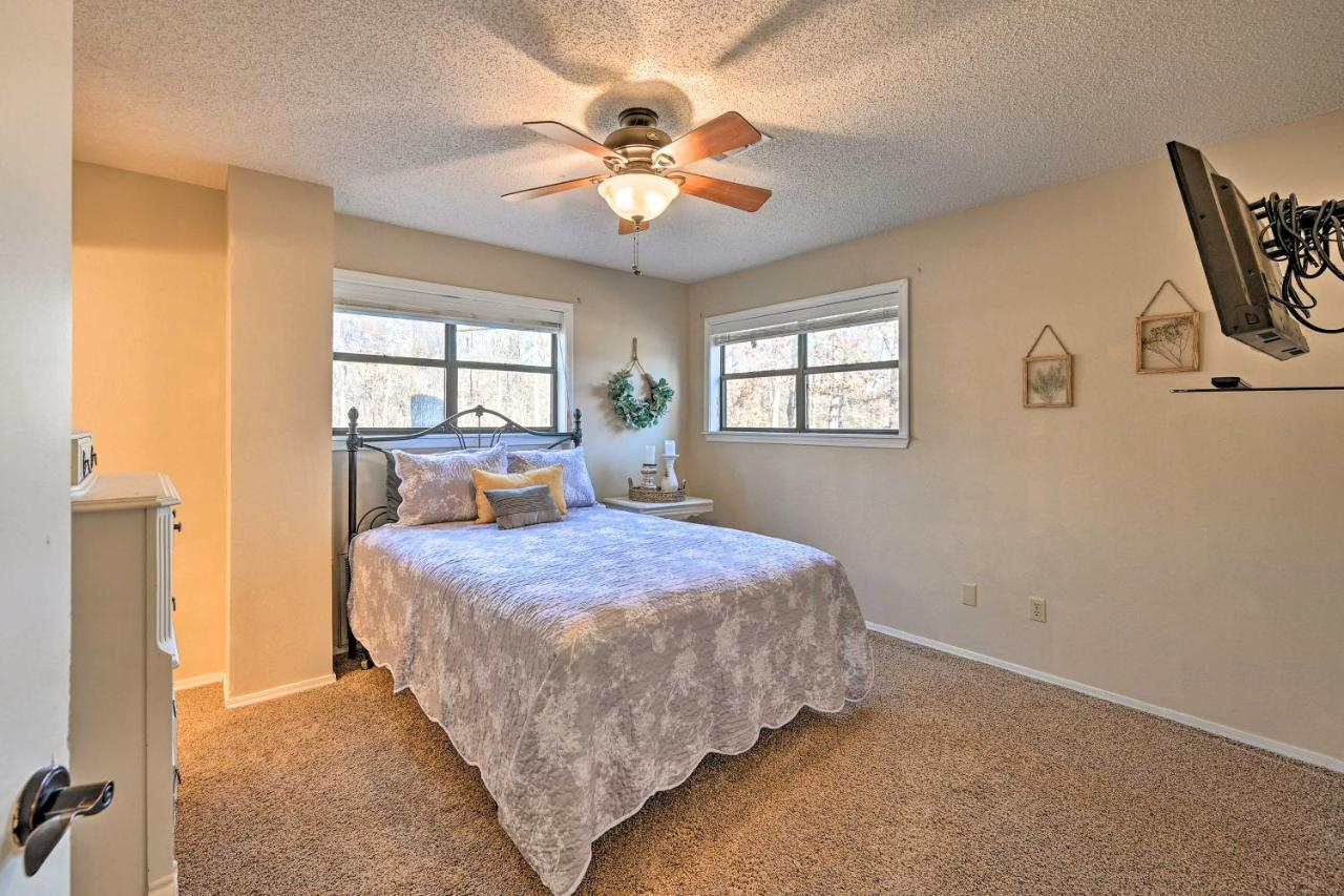 Vila Pet-Friendly Shady Oaks Broken Bow Gem With Patio! Exteriér fotografie